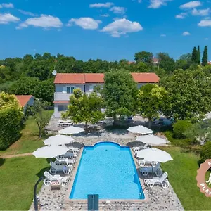 Grota Porec